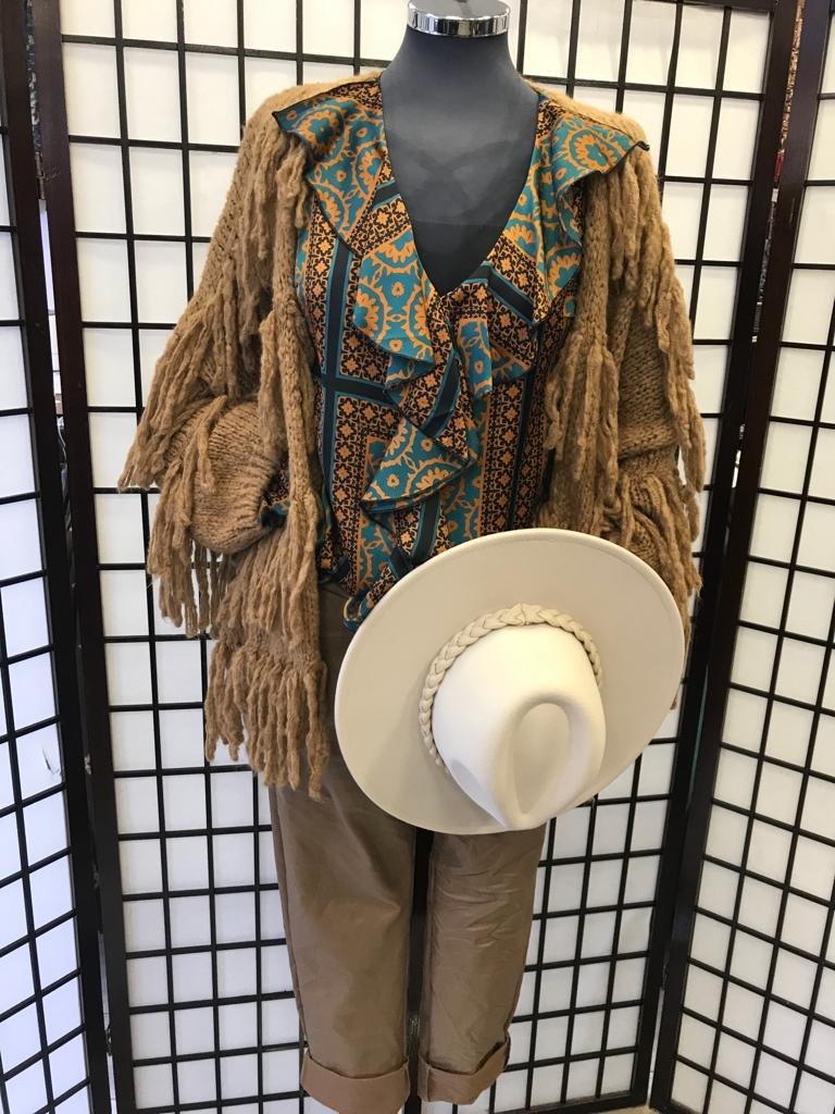 Boutique Knit Cardigan — Italian Ladies Wear Wholesale
